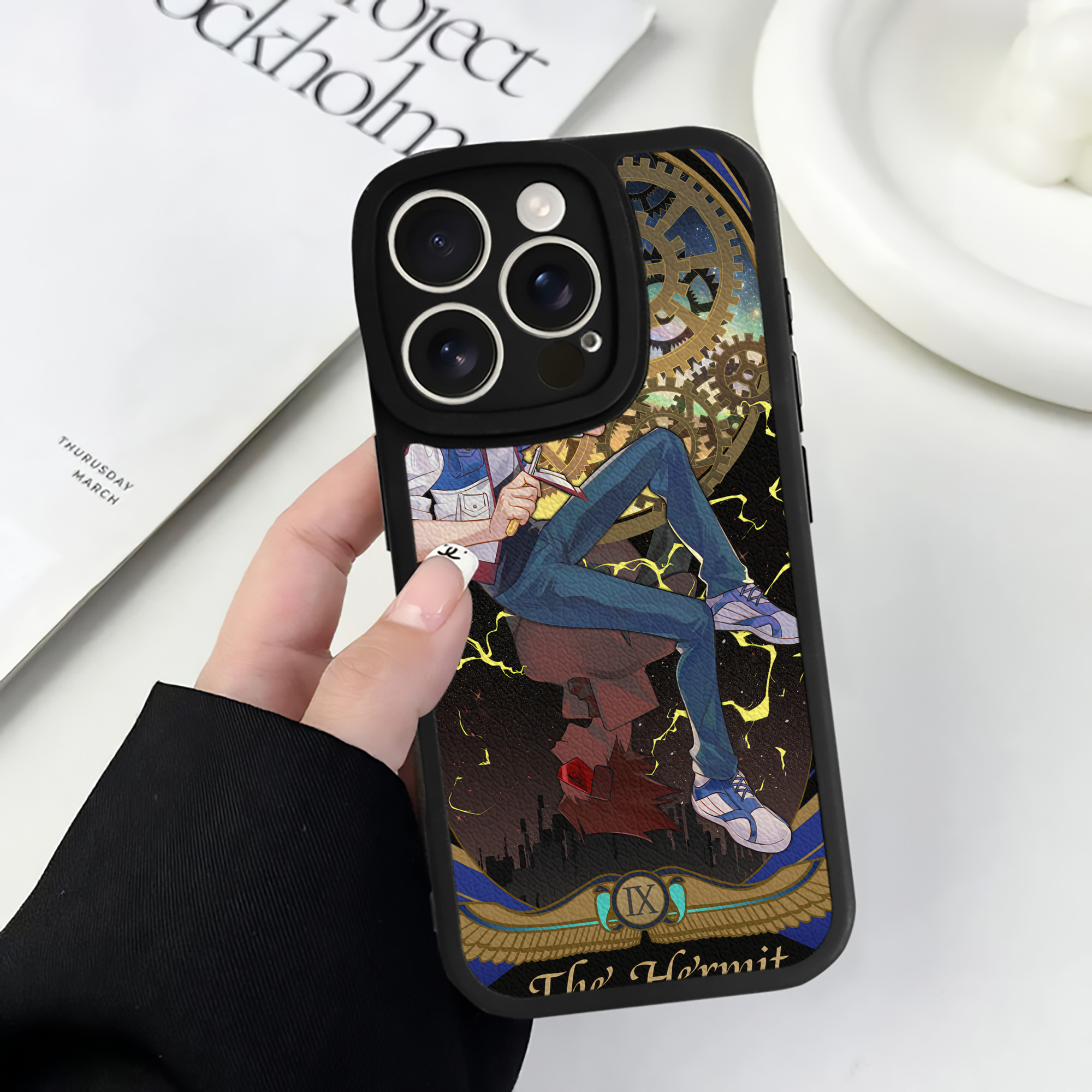 （画像用） 遊☆戯☆王 Yu-Gi-Oh! 【iPhone 16シリーズ対応】シリコンスマホケース（レザー調） 材質：シリコン
